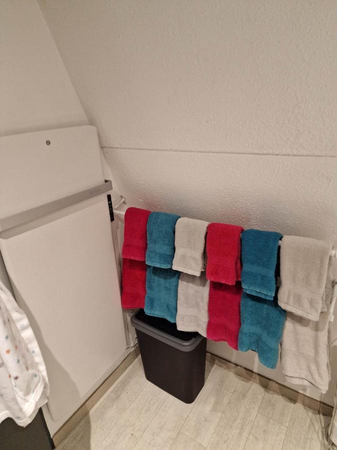 Cocon Douillet Avec Chaleur Ambiante Du Poele A Pellets Villa Hastiere-par-dela Luaran gambar